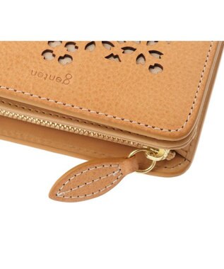 genten フラッターカットワーク 二つ折り財布 ヌメベージュ