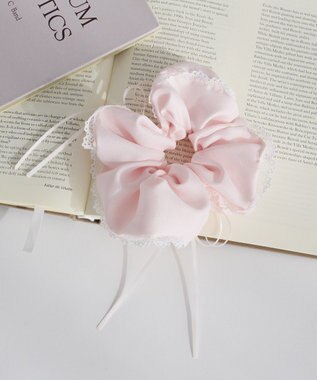 Maison de FLEUR レースリボンシュシュ