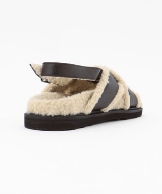 23区 CAMINANDO クロスストラップ ボア サンダル ダークブラウン系