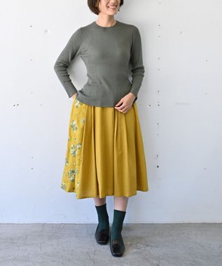 muuc 〈コットン×リネン〉〈高品質なドライタッチ生地〉〈遠州織物の工場で織られた上質な生地〉野小花刺繍 ウエスト後ろゴムあり 裏地あり ギャザースカート イエロー