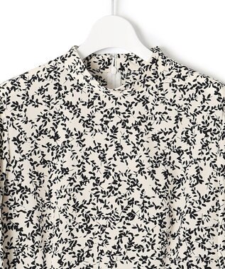 23区 L 【洗える】シャドーリーフプリント ワンピース アイボリープリント