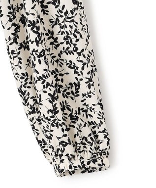 23区 【洗える】シャドーリーフプリント ワンピース アイボリープリント