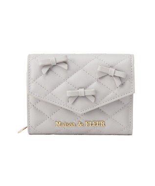 Maison de FLEUR ロンバスキルトリボンウォレット Grayish Blue