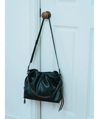 YECCA VECCA 【CLASSY.掲載】2wayチェーンギャザーバッグ Black