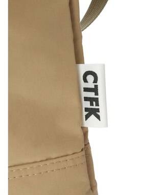 Green Parks ■ＣＯＮＴＲＯＬ　ＦＲＥＡＫ　ナイロン３ＷＡＹスクエアトート Beige