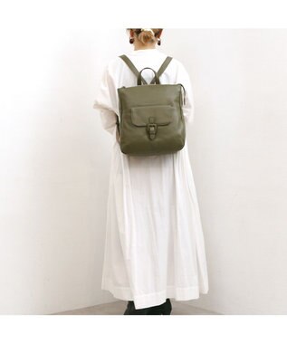 UNBILLION アトランタ ATLANTA / やぎ革軽量ボックス型リュック カーキ