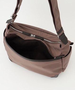 Y'SACCS ミリタリーフラップショルダー　Mサイズ チョコ