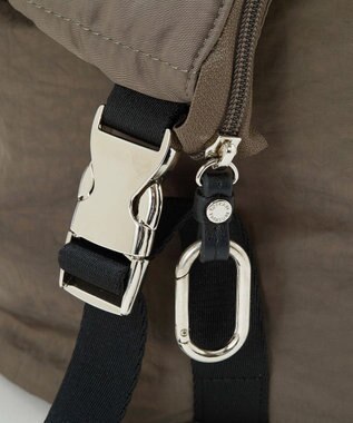 TOPKAPI 【TREASURE TOPKAPI】ナイロン キルティング アシンメトリー リュック グレー