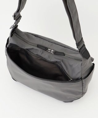 Y'SACCS ミリタリーフラップショルダー　Mサイズ ダークグレー