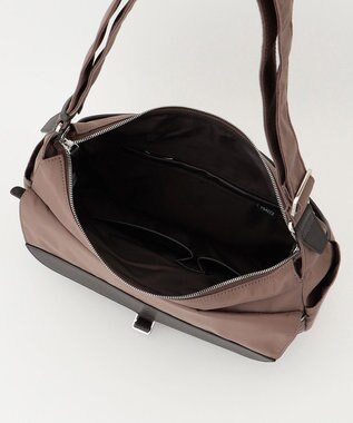 Y'SACCS ミリタリーフラップショルダー　Mサイズ チョコ