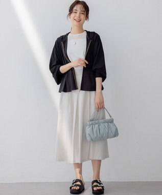 組曲 L シアーパフ袖 ニット アイボリー系