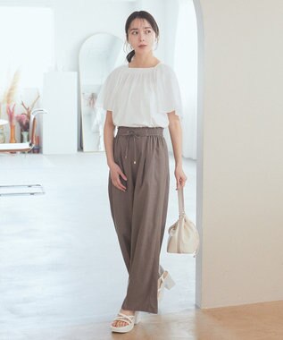 earth music&ecology マジョリカフレアスリーブスクエアプルオーバー Ivory