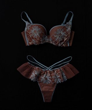 AMPHI 【otona MUSE WEB掲載】 ノンワイヤーブラ 谷間をメイク カップがバストにフィット 【BRAGENIC ブラジェニック ぴたっとフィットタイプ】 BMI257 アンフィ／ワコール ブラウン