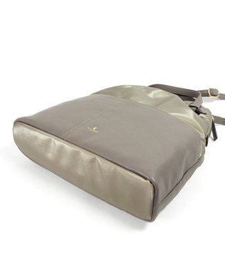 PELLE BORSA 4WAYトート Cheers チアーズ 5501 トープ