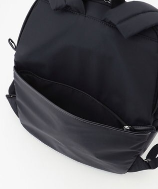 Y'SACCS 【ナイロンタフタ×リサイクルレザー】デイリーリュック ブラック