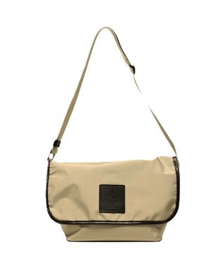 Regalo Felice 【超軽量 / ペットボトルも入る】かぶせ付きショルダー / REGALO