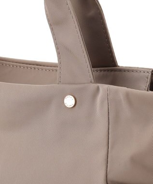 TOCCA 【撥水・A4サイズ対応】ALINE NYLONTOTE M  ナイロントートバッグ ベージュ系