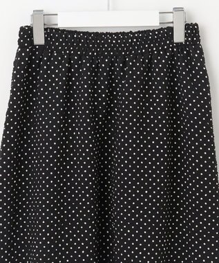 Feroux エンボスドット スカート ブラック系1