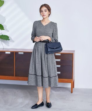 Tiaclasse 【洗える】配色パイピングフレアワンピース グレー