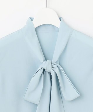 Feroux 【大好評につき追加生産・新色登場】リボンタイパフスリーブ半袖 ブラウス スカイブルー系