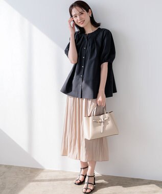 組曲 S ギャザーライトデシン パンツ ベージュ系