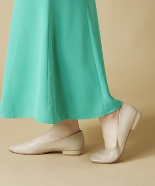 Dominic3 アシメカット パンプス ベージュ