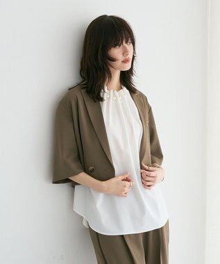 YECCA VECCA パールタックフレンチスリーブブラウス Off White