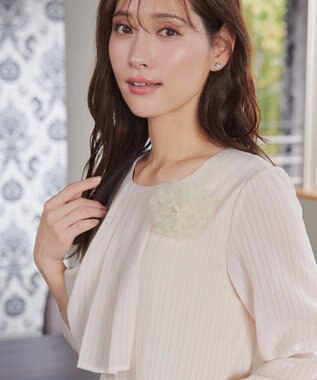 Tiaclasse チュールフラワーコサージュ アイボリー