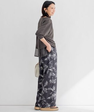 23区 【洗える】ラインフラワープリント ワイドパンツ ブラックプリント
