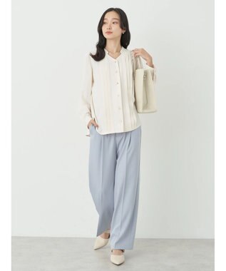 earth music&ecology タックブラウス Off White
