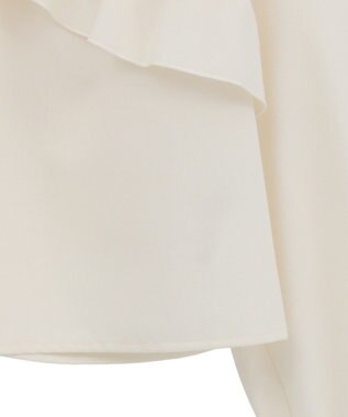 earth music&ecology フリルオフショルブラウス Ivory