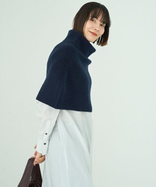 UNFILO 【WEB/一部店舗限定】ふわふわニット ケープスヌード ダークネイビー