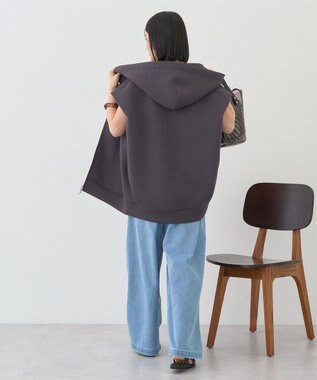 AMERICAN HOLIC ポンチZIPフーディーベスト Ivory