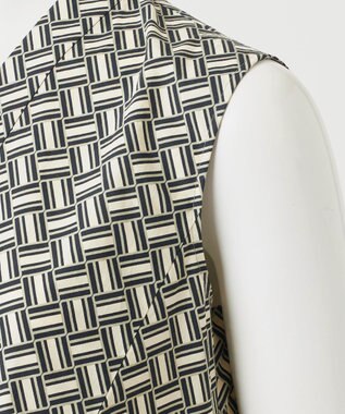 23区 S 【R(アール)】ジオメトリックプリント ハンカチヘム ブラウス ジオメトリックプリント