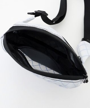 JOSEPH ABBOUD MOUNTAIN 【Flowfold・リサイクル素材】Explorer Fanny Pack 1.5L ウエストバッグ ホワイト系