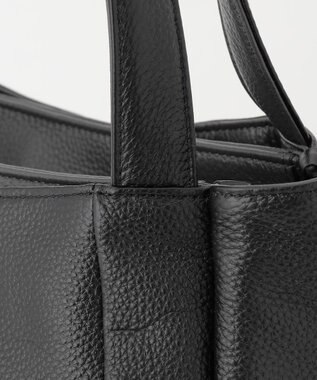 Y'SACCS シュリンクレザートート Mサイズ ブラック