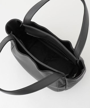 Y'SACCS シュリンクレザートート Mサイズ ブラック