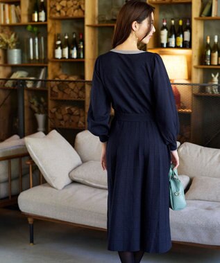 Tiaclasse 【洗える】リボン衿配色ニットワンピース ネイビー