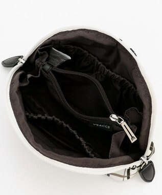 Y'SACCS 総柄プリントハーフムーンポーチ ブラック