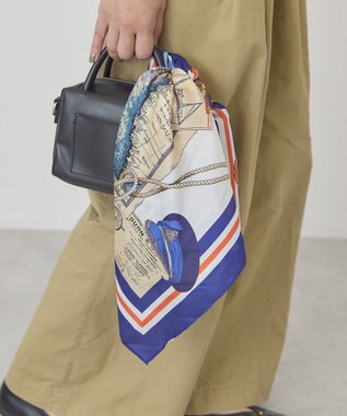 AMERICAN HOLIC Trip柄スカーフ Navy