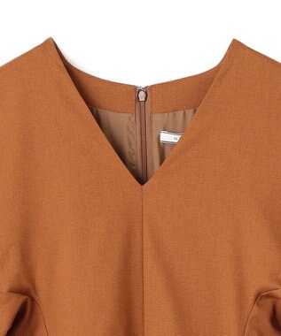 BEIGE， IVY / Vネックワンピース Ocre