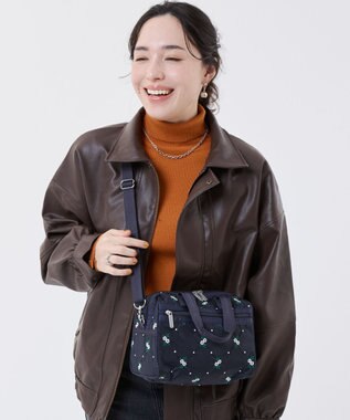 LeSportsac EVERYDAY SM SATCHEL/フローラルラティスEMB