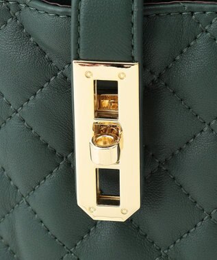 LA BAGAGERIE シープキルトWストラップスクエアショルダー グリーン