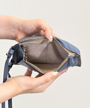 Atelier nuu 本革 スマホショルダー ジーンブルー