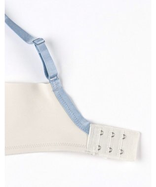 une nana cool 【脇高で背中スムージングブラジャー】さあわたし　レース アイボリー