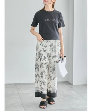 Te chichi パール&刺繍ロゴスタンダードTシャツ ブラック