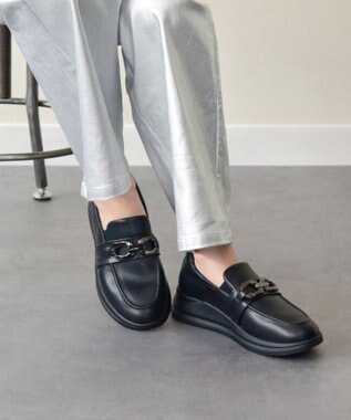 Bridget Birkin 【Round About】メタル飾りローファースニーカー ブラック