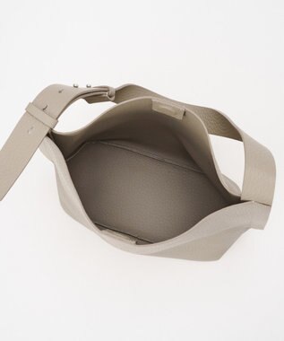 IACUCCI ルオータ ワンハンドルトート ALCE グレージュ