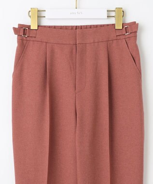 ANY SIS 【洗える】サイドバックルタックテーパード パンツ アプリコットピンク