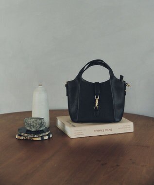 YECCA VECCA 4wayミニバッグ Black